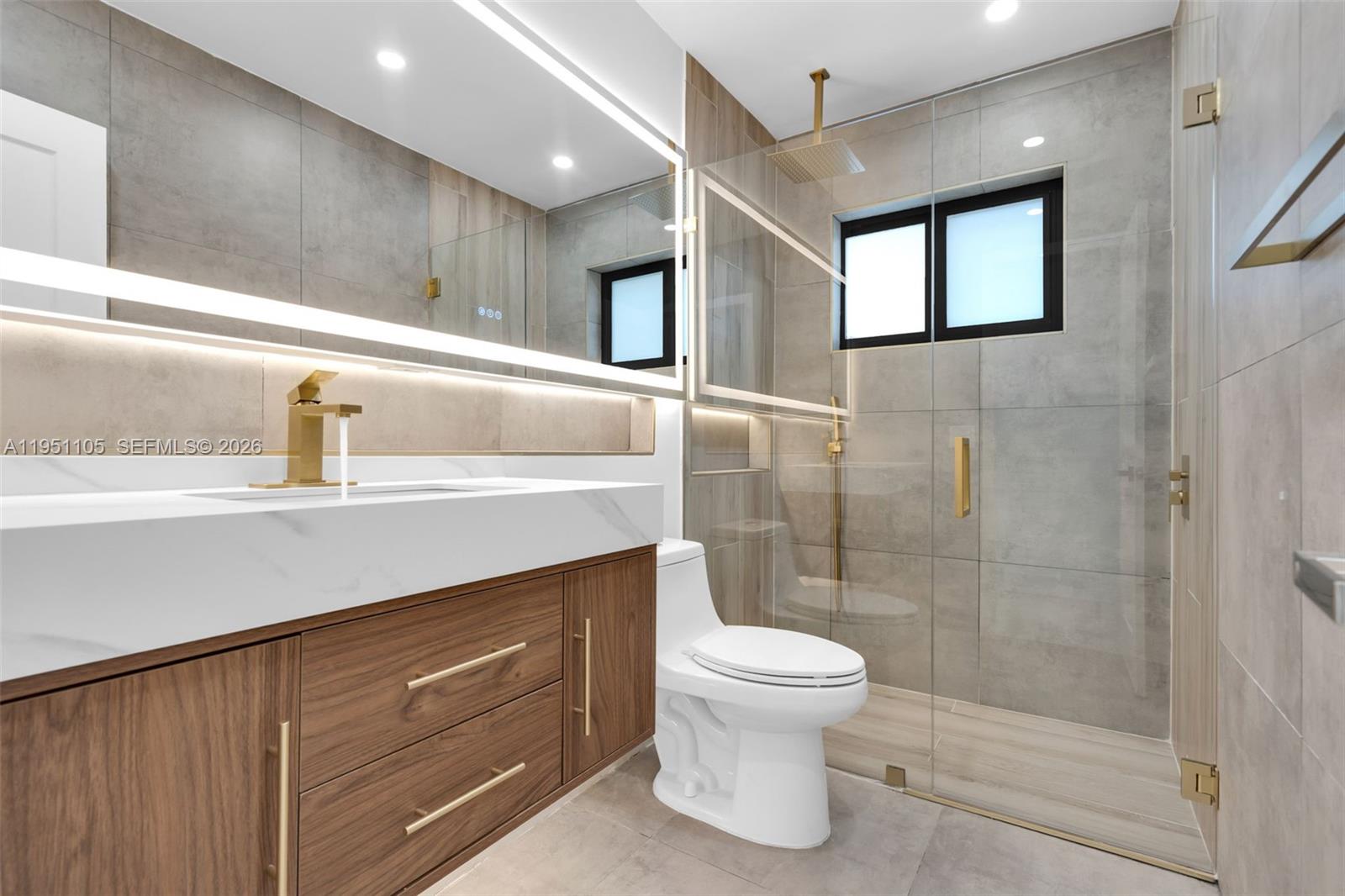 1293 Southwest 22nd Avenue Miami, FL 33135 - Photo 8 of 56 Unit 2