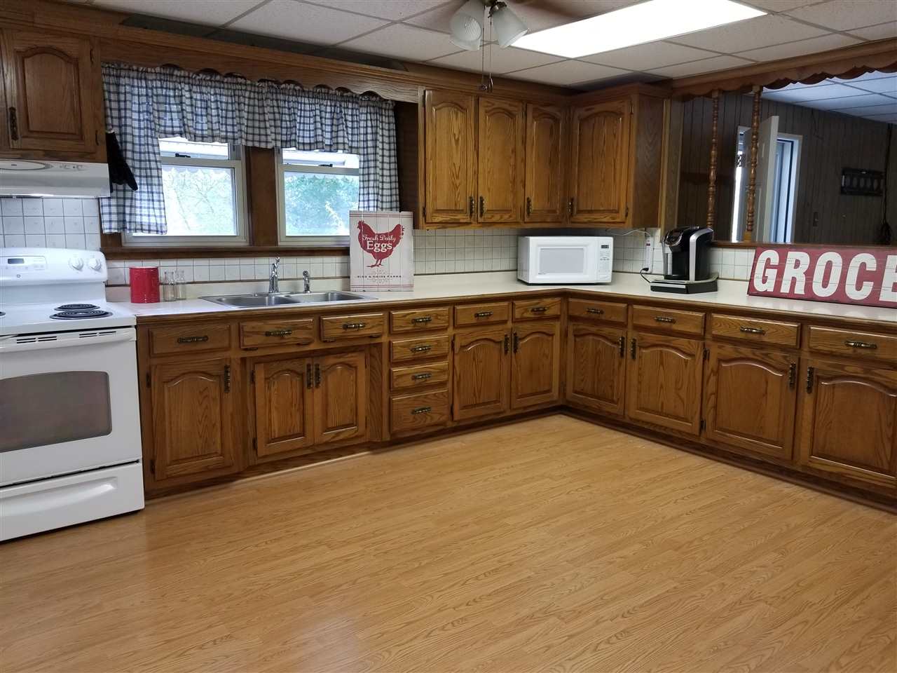 1101 Felstead Road Evansville, IN 47712 - Photo 4 of 18 Gallery Image 4