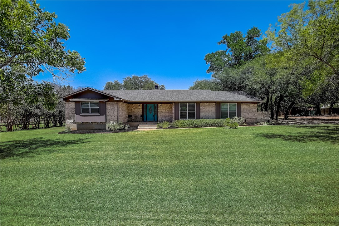 105 Woodland Road Georgetown, TX 78628 - Photo 1 of 1