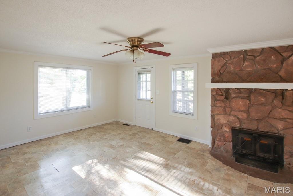 1450 Elmont Road Sullivan, MO 63080 - Photo 8 of 24