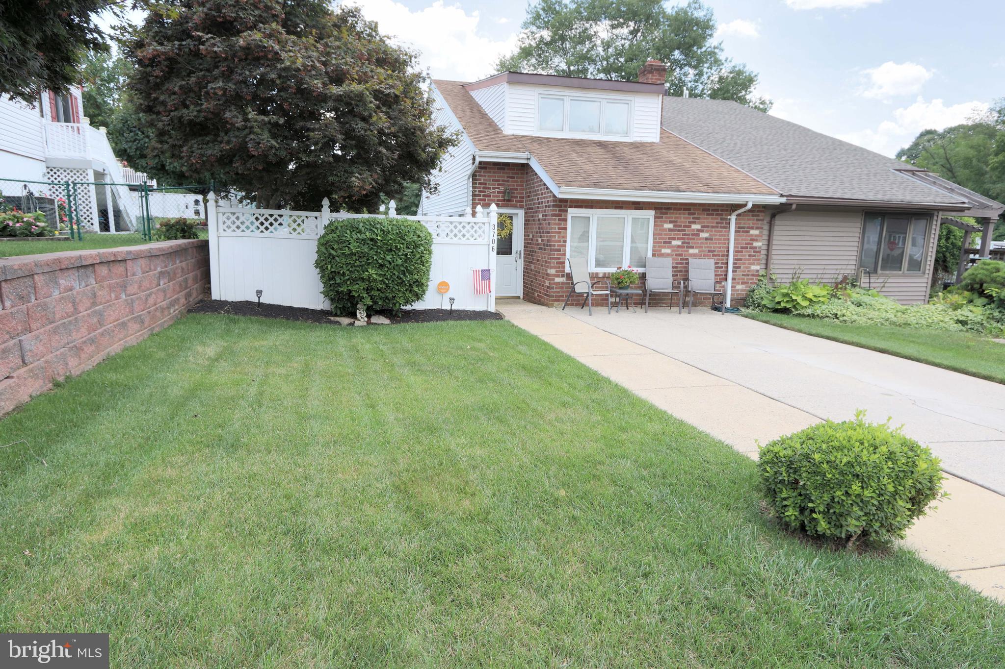 3706 Byrne Road Philadelphia, PA 19154 - Photo 1 of 50 WELCOME : )