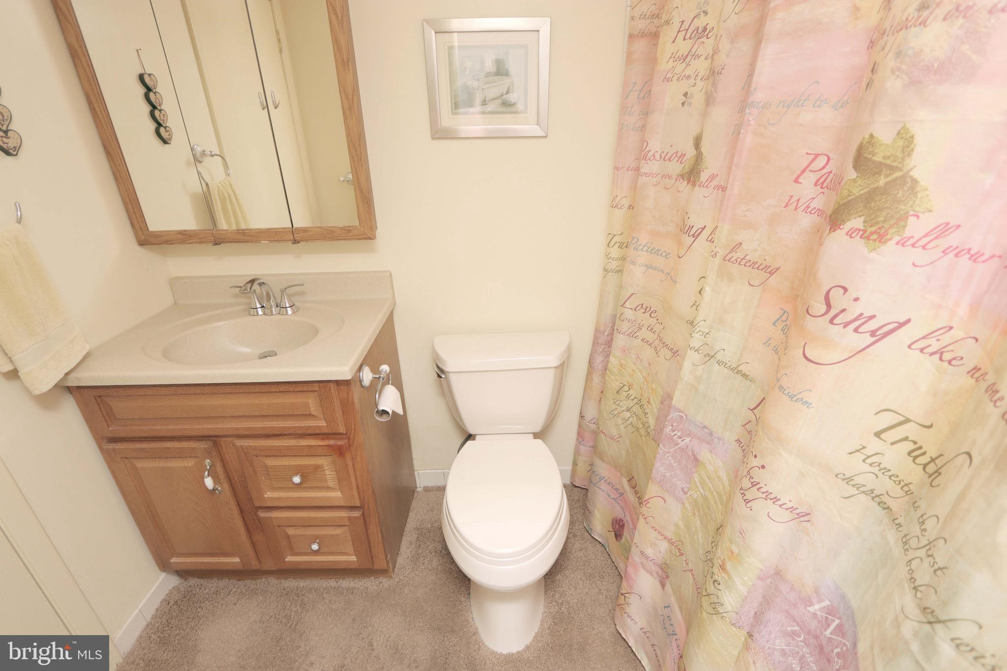 3706 Byrne Road Philadelphia, PA 19154 - Photo 20 of 50 Main Floor Full Bath