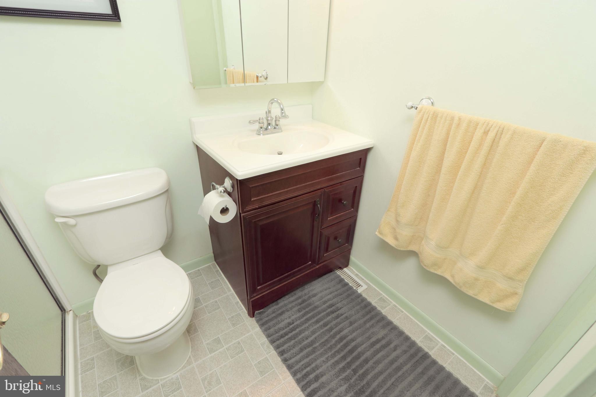 3706 Byrne Road Philadelphia, PA 19154 - Photo 29 of 50 2nd Full Bathroom