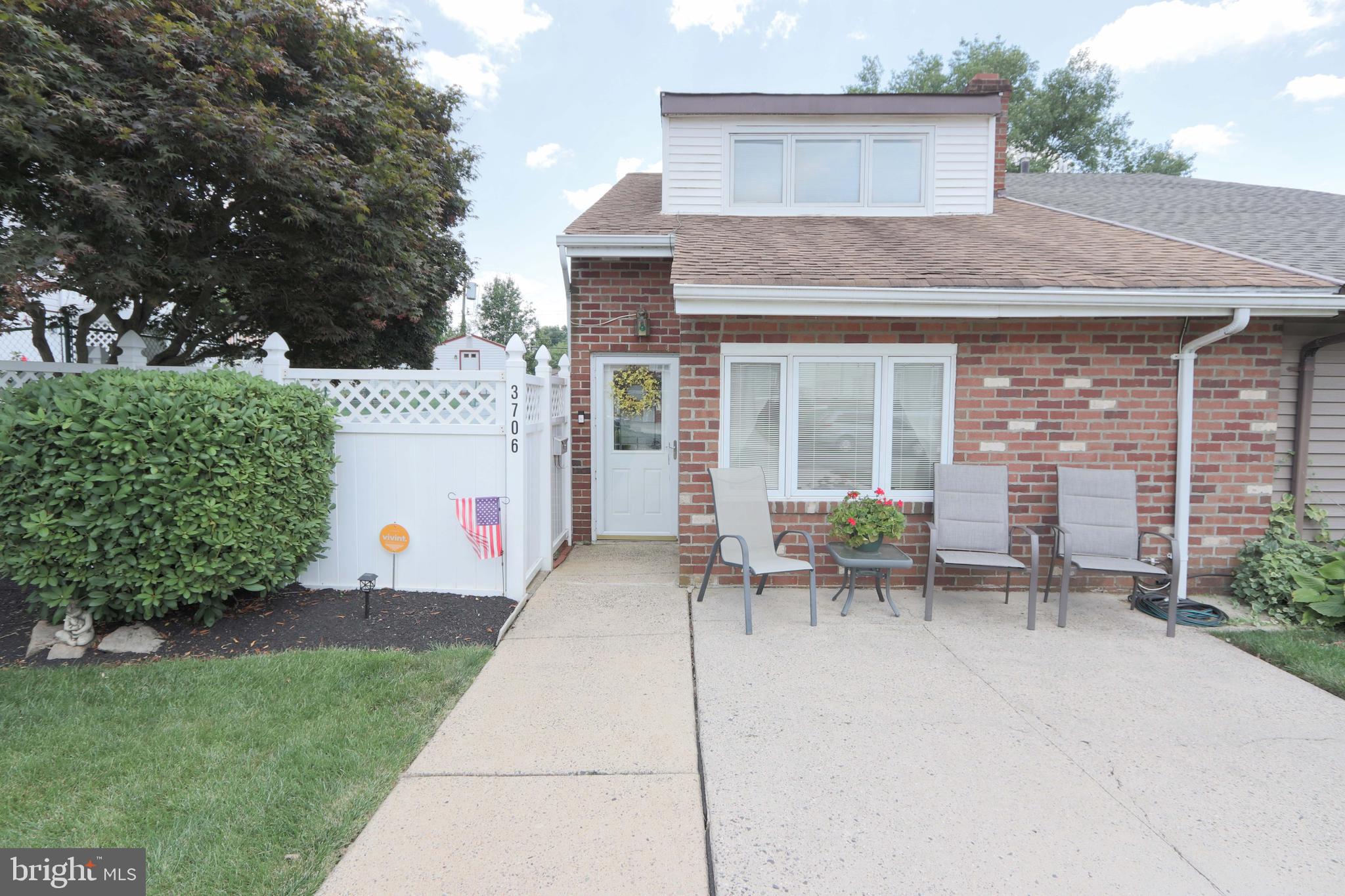 3706 Byrne Road Philadelphia, PA 19154 - Photo 3 of 50 Gallery Image 3