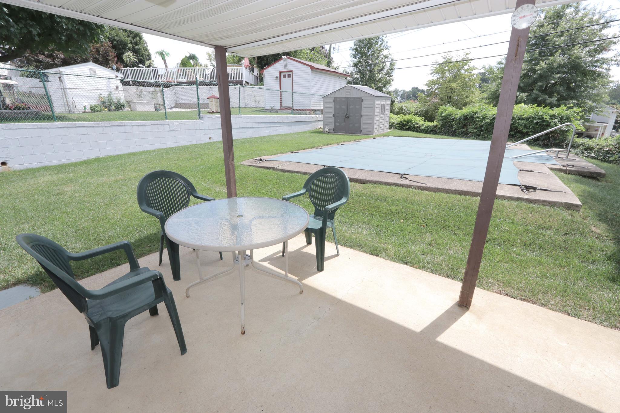 3706 Byrne Road Philadelphia, PA 19154 - Photo 42 of 50 Life is better by the poolside : )