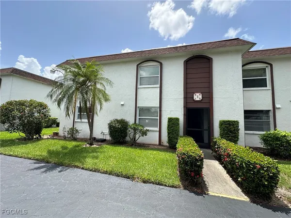 $134,000 | 2828 Jackson Street, Unit I1, Fort Myers, FL 33901