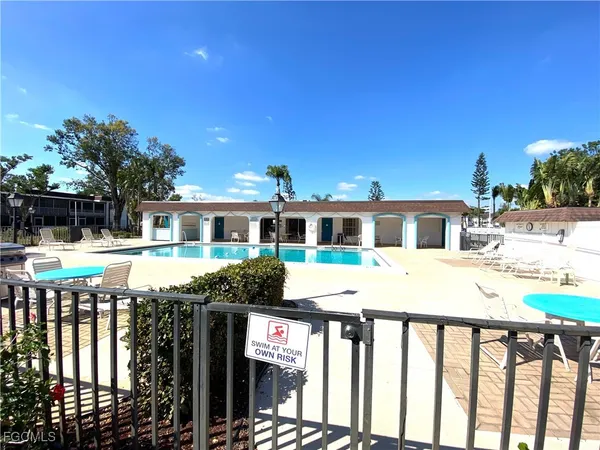 $134,000 | 2828 Jackson Street, Unit I1, Fort Myers, FL 33901