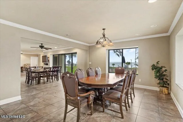 $2,000 | 527 Front Beach Drive, Ocean Springs, MS 39564