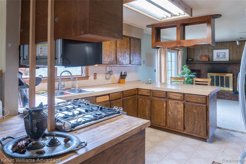 6161 General Squier Road Dryden, MI 48428 - Photo 10 of 40 Gallery Image 10