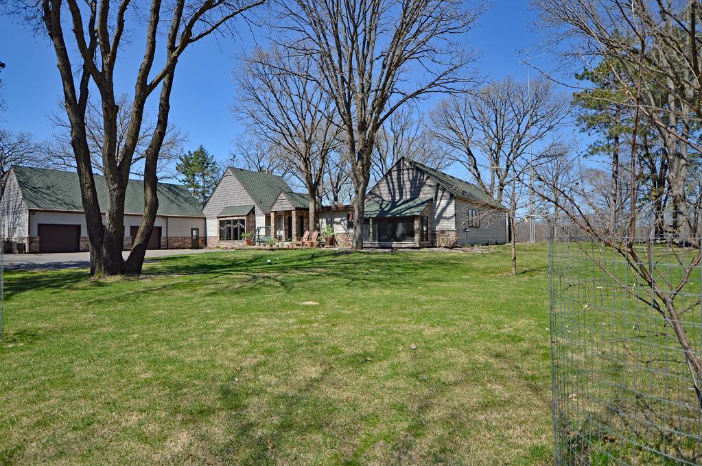 4272 Pine Point Road Sartell, MN 56377 - Photo 4 of 31