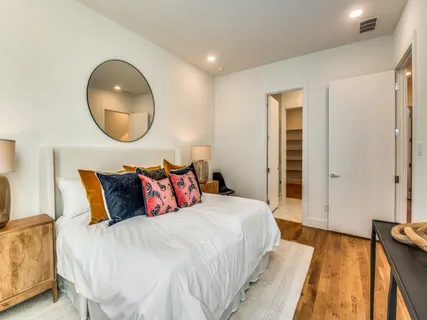 $624,000 | 426 West 9th Street, Unit 105, Dallas, TX 75208