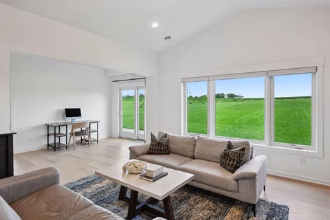 $799,999 | 25617 Cedar Lane, New Prague, MN 56071