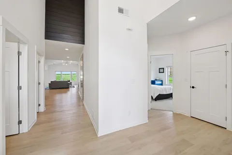 $799,999 | 25617 Cedar Lane, New Prague, MN 56071