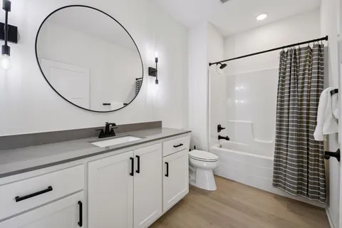 $799,999 | 25617 Cedar Lane, New Prague, MN 56071