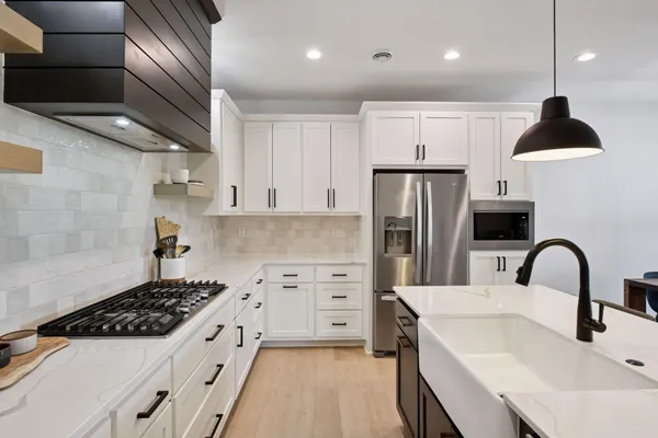 $799,999 | 25617 Cedar Lane, New Prague, MN 56071