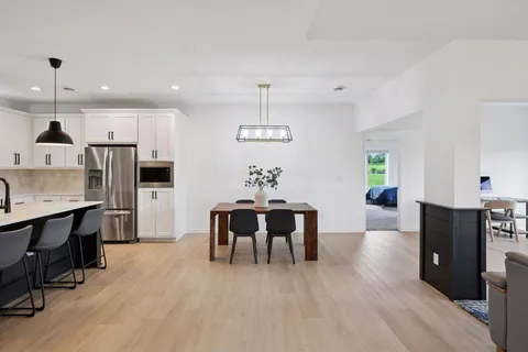 $799,999 | 25617 Cedar Lane, New Prague, MN 56071