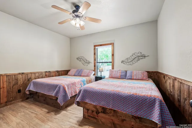 $675,000 | 72 Mountain Laurel Lane, Concan, TX 78838