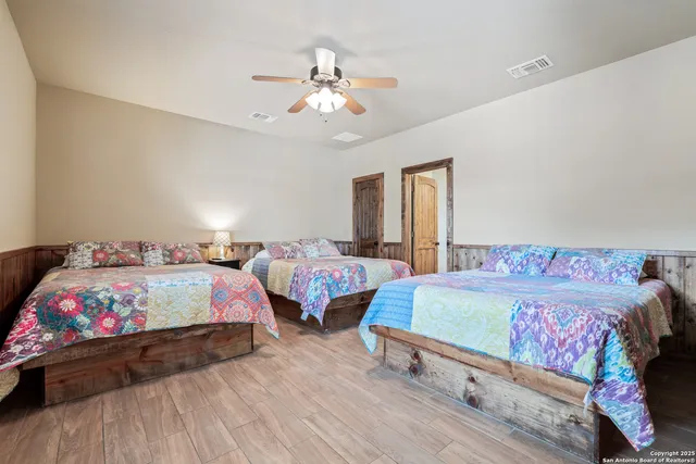 $675,000 | 72 Mountain Laurel Lane, Concan, TX 78838