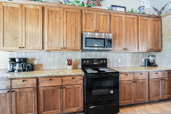 $649,000 | 72 Mountain Laurel Lane, Concan, TX 78838