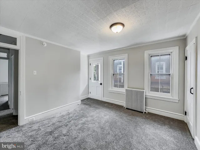 $259,900 | 705 Chestnut Street, Columbia, PA 17512