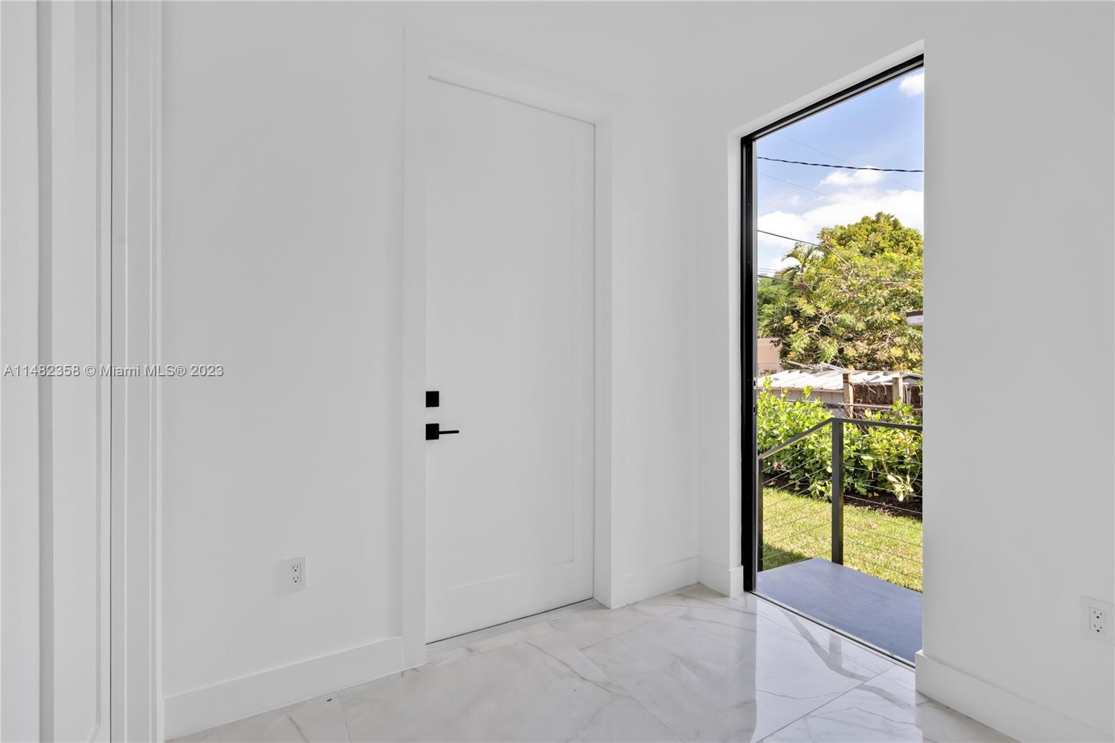 5241 Southwest 6th Street Miami, FL 33134 - Photo 18 of 38