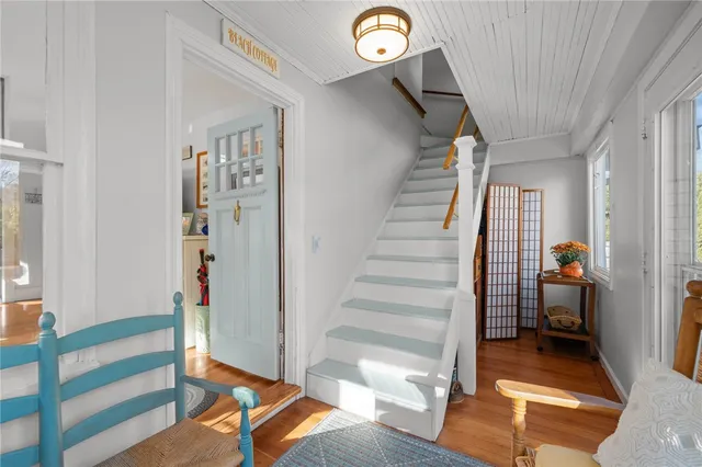 $1,495,000 | 104 Howland Avenue, Jamestown, RI 02835