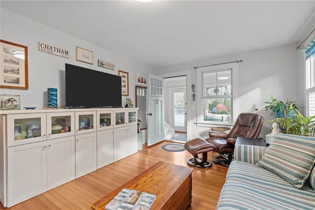 $1,495,000 | 104 Howland Avenue, Jamestown, RI 02835