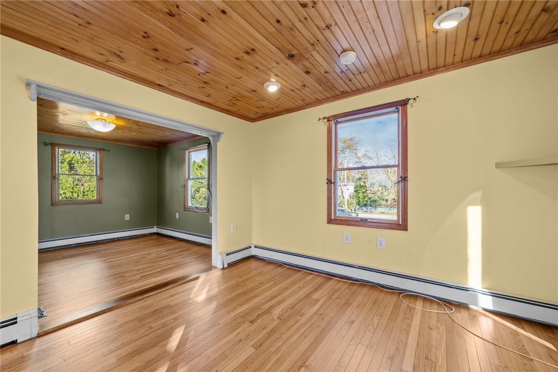 104 Howland Avenue Jamestown, RI 02835 - Photo 28 of 50