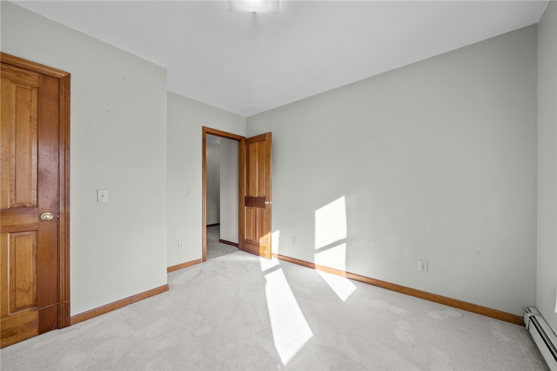 104 Howland Avenue Jamestown, RI 02835 - Photo 37 of 50