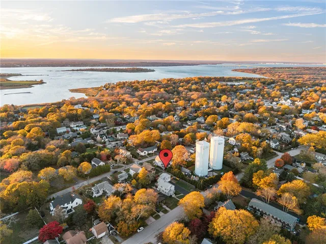$1,495,000 | 104 Howland Avenue, Jamestown, RI 02835