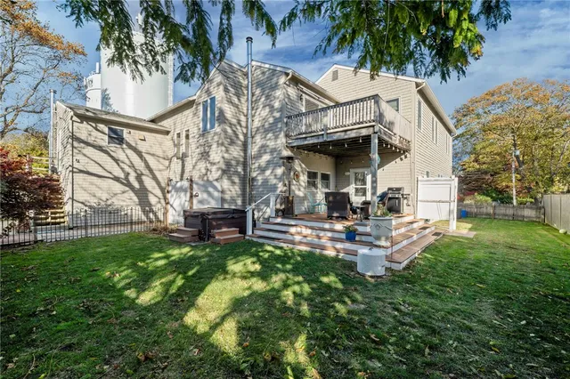 $1,495,000 | 104 Howland Avenue, Jamestown, RI 02835