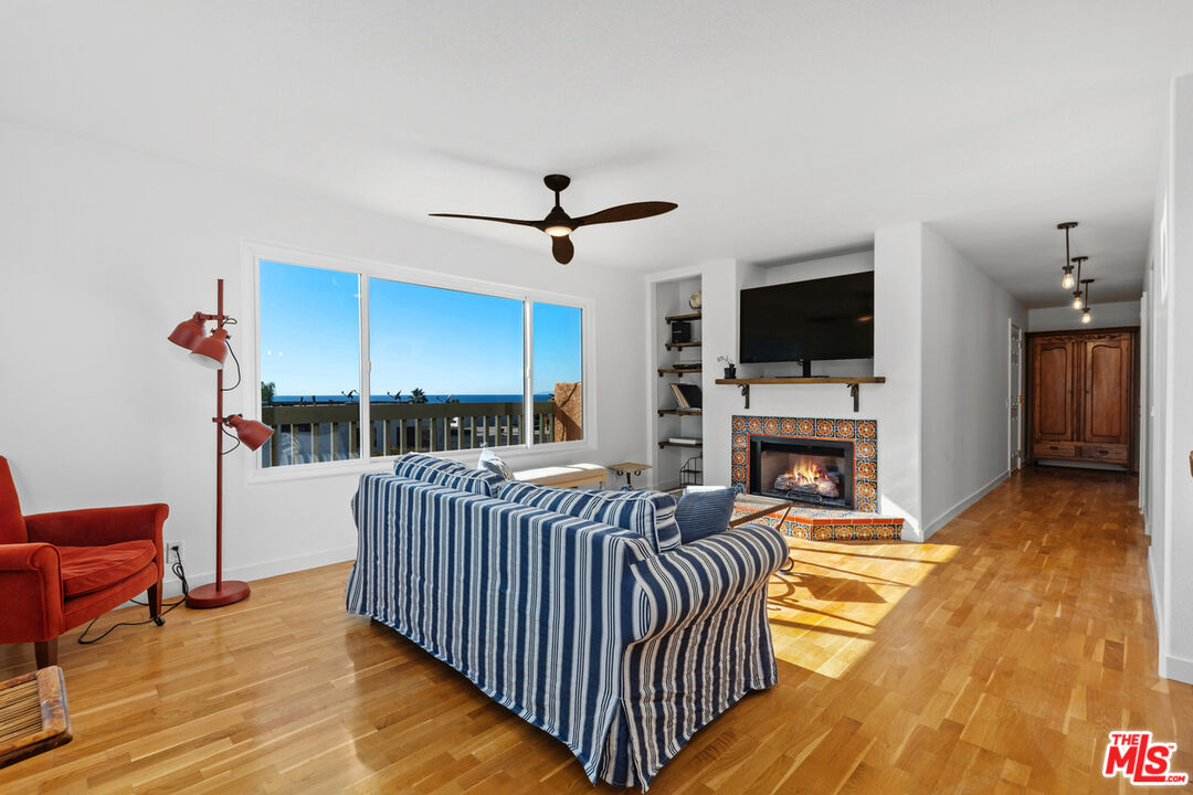 409 Arenoso Lane, Unit 12 San Clemente, CA 92672 - Photo 4 of 32