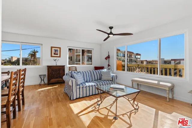 $1,150,000 | 409 Arenoso Lane, Unit 12, San Clemente, CA 92672