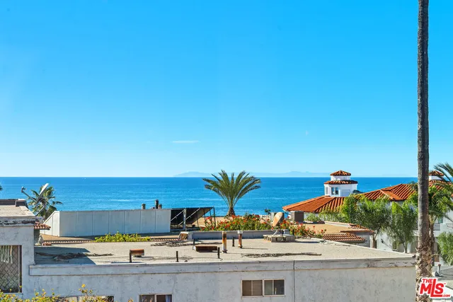 $1,150,000 | 409 Arenoso Lane, Unit 12, San Clemente, CA 92672