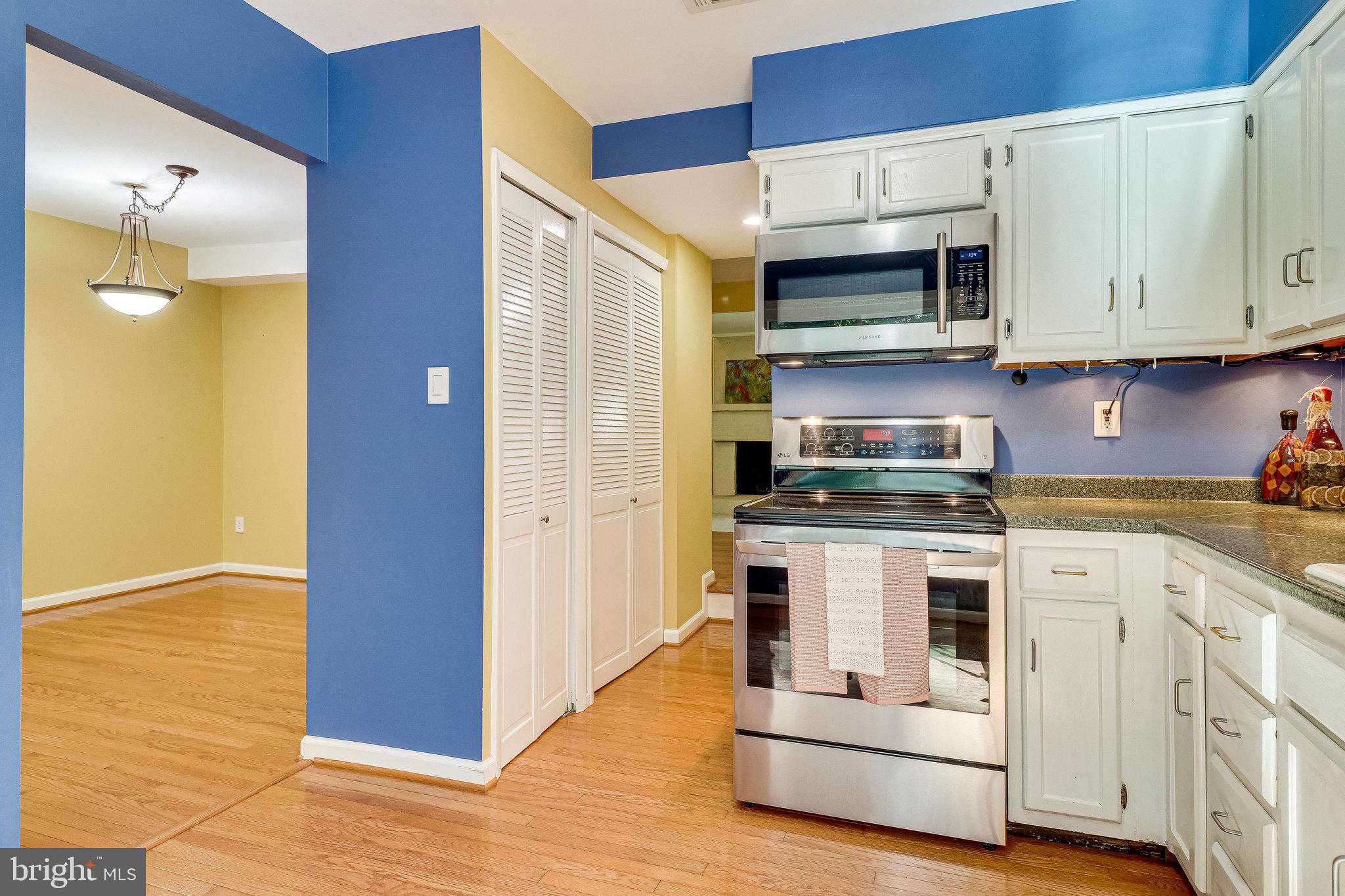 2210 Glencourse Lane Reston, VA 20191 - Photo 29 of 84 Kitchen going into the Separate Dining Room