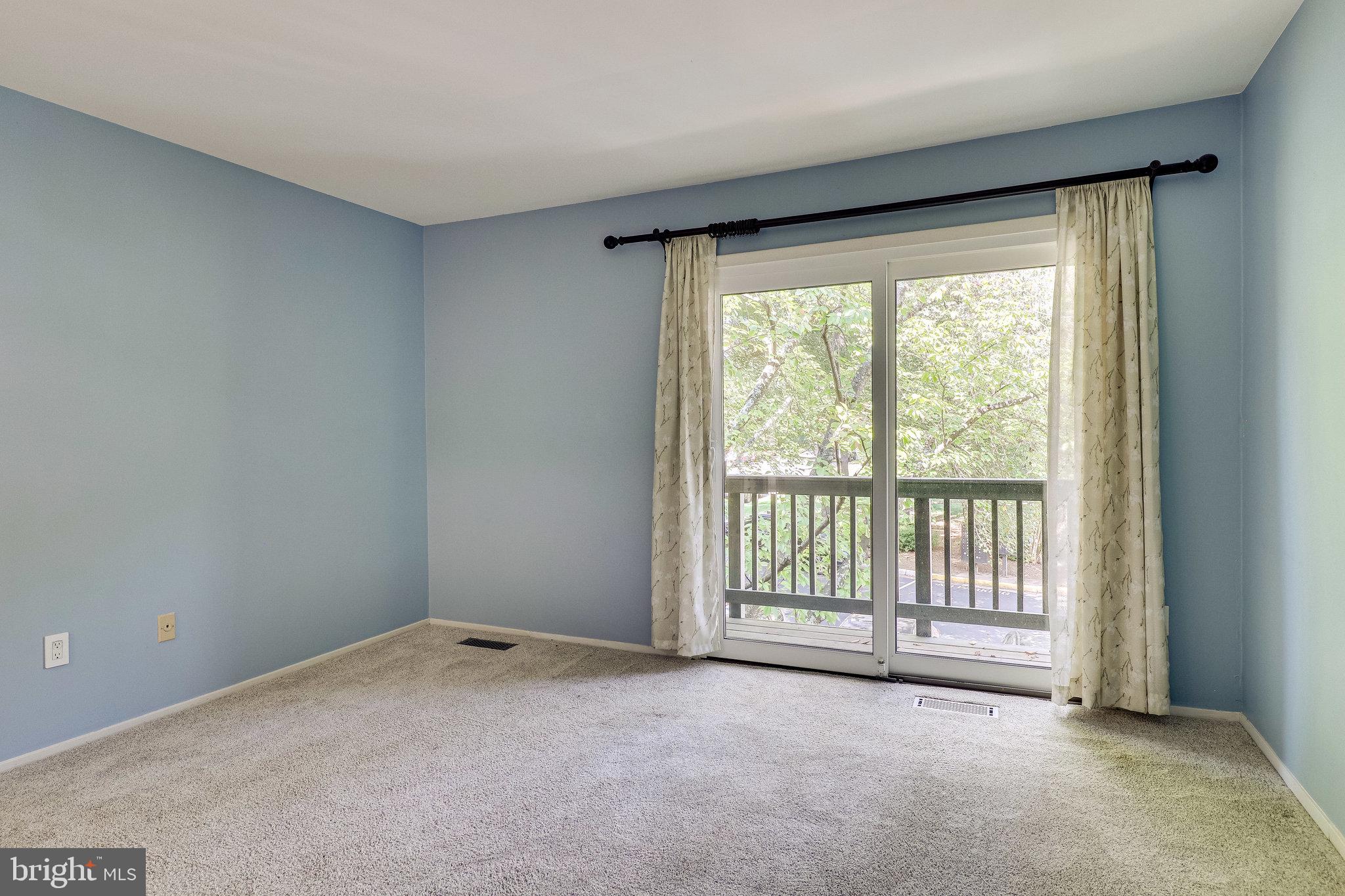 2210 Glencourse Lane Reston, VA 20191 - Photo 38 of 84 Spacious Master Bedroom