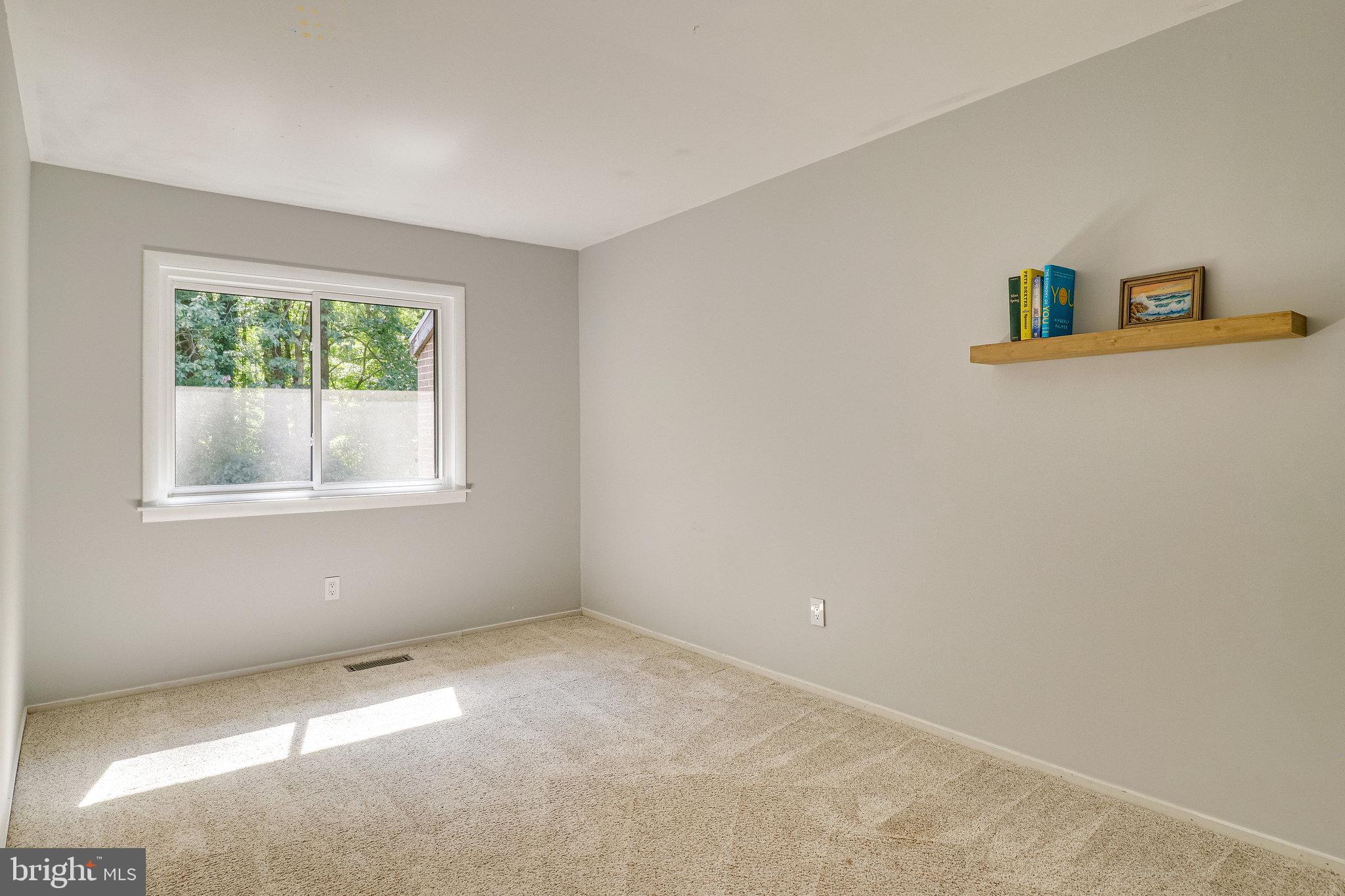 2210 Glencourse Lane Reston, VA 20191 - Photo 44 of 84 Second Bedroom on Upper Level with Closet
