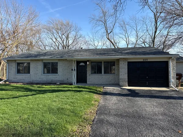 $229,700 | 505 Barbara Court, University Park, IL 60484
