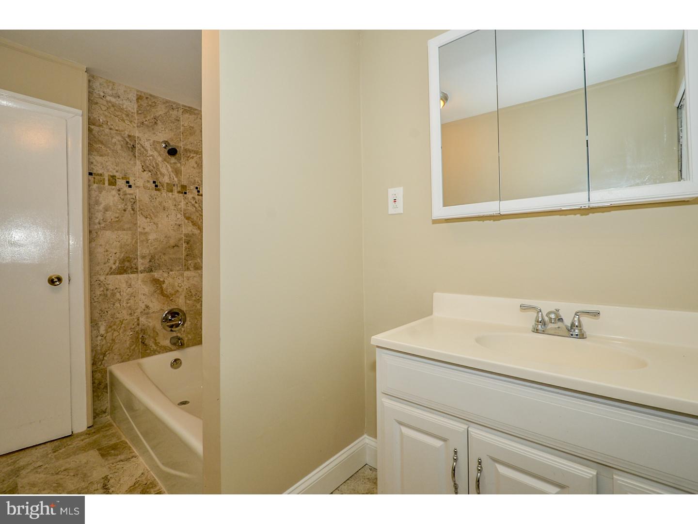 4173 Apple Street Philadelphia, PA 19127 - Photo 16 of 22 Bathroom