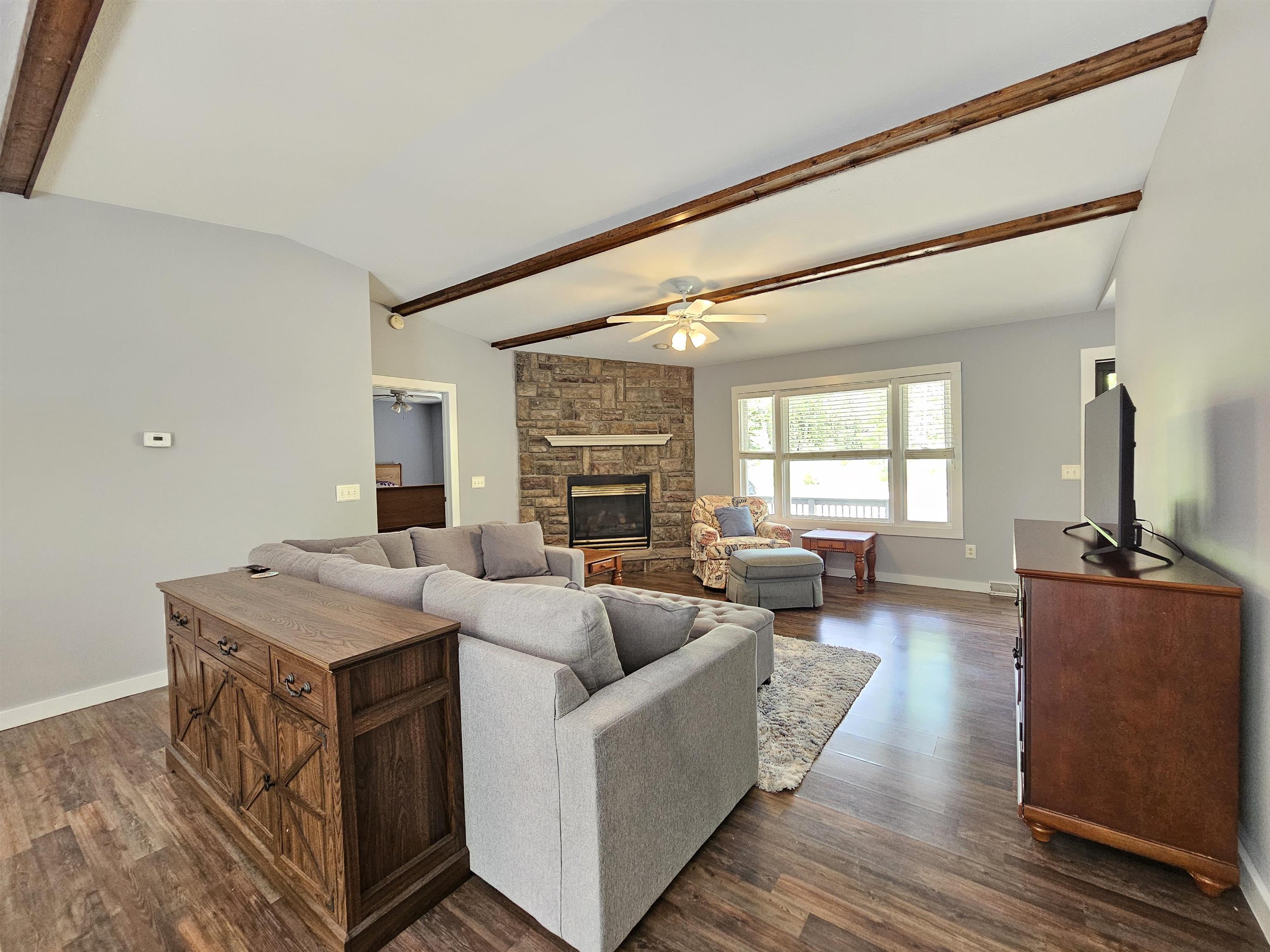 9733 West Jennings Road Lake City, MI 49651 - Photo 3 of 37
