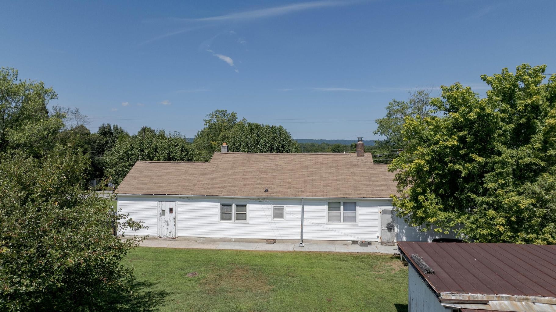 4924 Wolf Creek Road Spring City, TN 37381 - Photo 28 of 35 Gallery Image 28