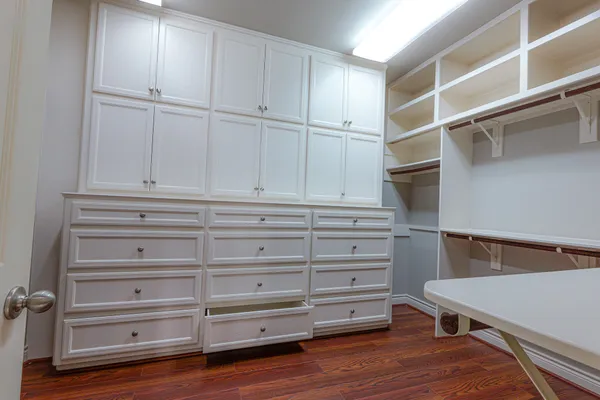 $3,600 | 1314 Sherwood Springs Lane, Houston, TX 77043