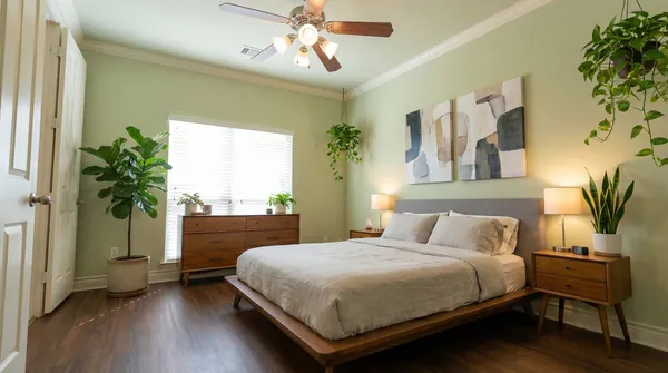 $3,600 | 1314 Sherwood Springs Lane, Houston, TX 77043