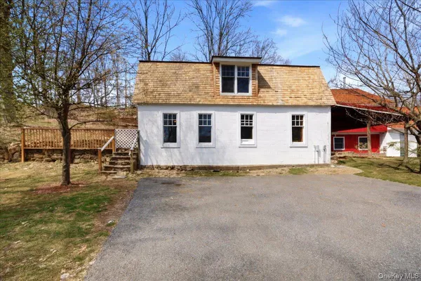 $3,750 | 175 Goldens Bridge Road, Unit 1, Katonah, NY 10536