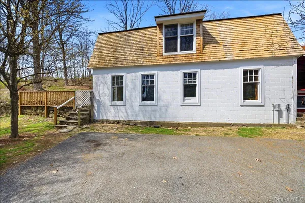 $3,750 | 175 Goldens Bridge Road, Unit 1, Katonah, NY 10536