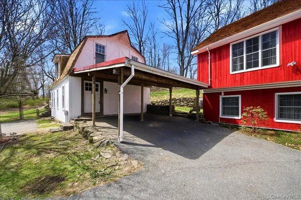 $3,750 | 175 Goldens Bridge Road, Unit 1, Katonah, NY 10536