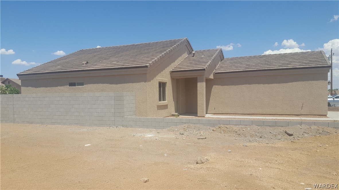 3595 North Kenneth Road Kingman, AZ 86409 - Photo 2 of 3
