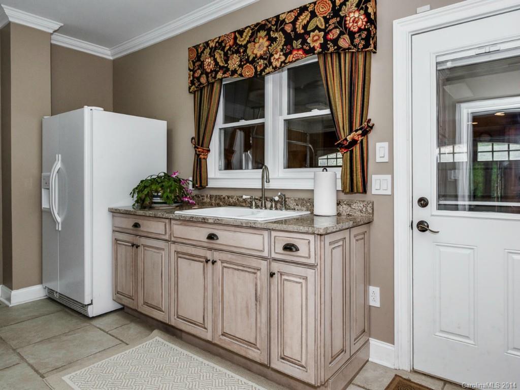5000 Hardison Road Charlotte, NC 28226 - Photo 12 of 24 Gallery Image 12