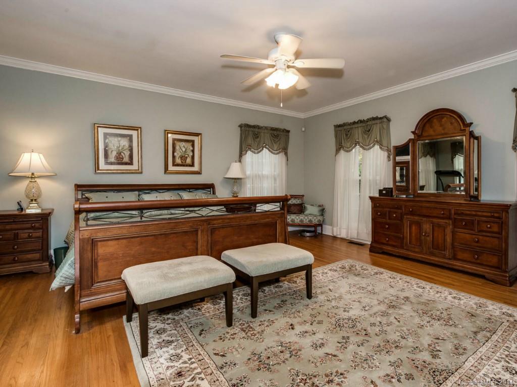 5000 Hardison Road Charlotte, NC 28226 - Photo 13 of 24 Gallery Image 13