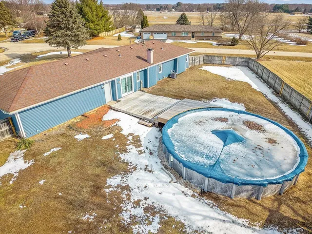 $314,900 | 4361 Pfister Lane, Roscoe, IL 61073